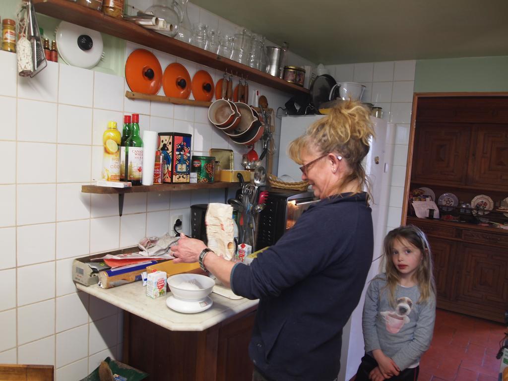 Chambres Et Tables D'Hotes A L'Auberge Touristique Meuvaines Екстериор снимка